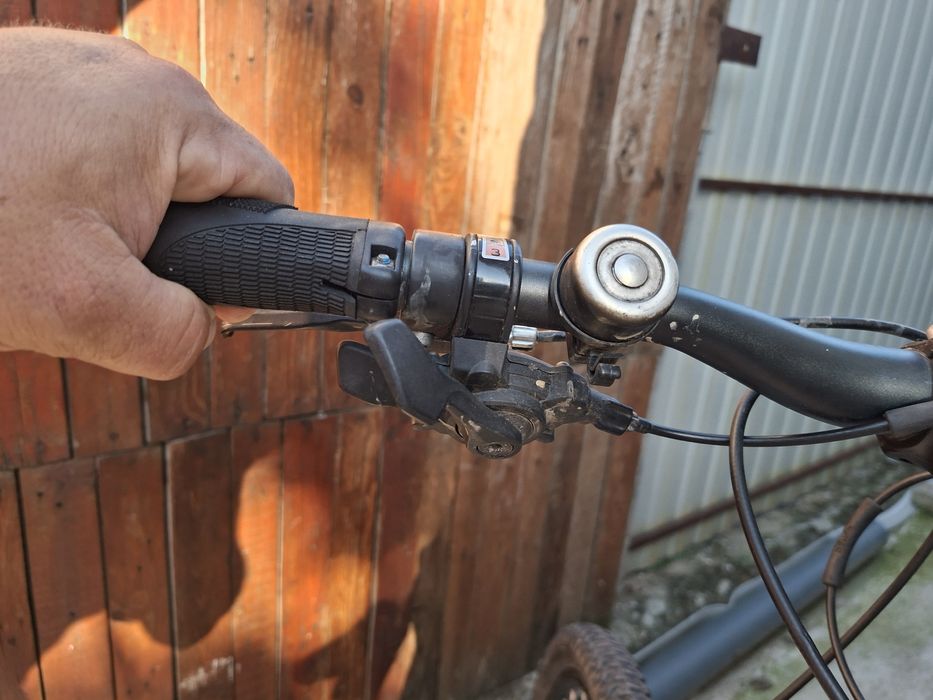 Bicicleta de vanzare