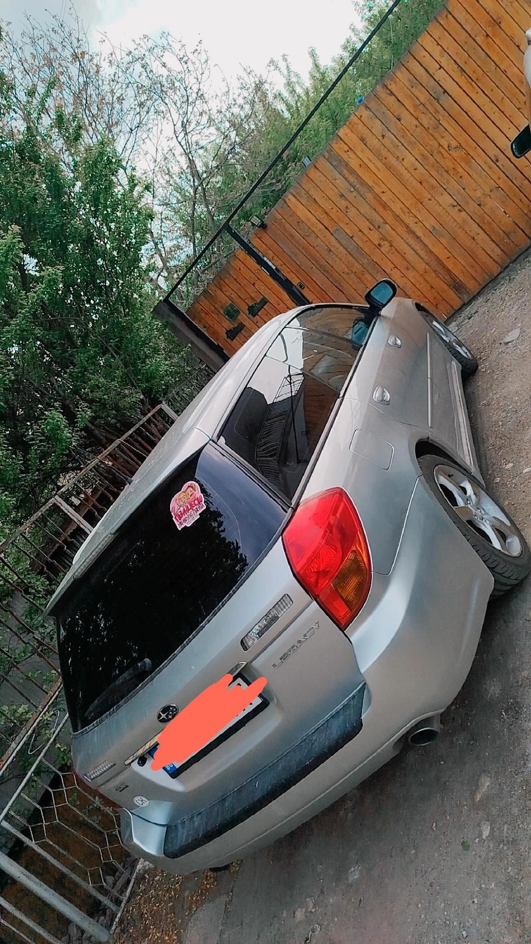 Subaru Legacy 3.0 бензин