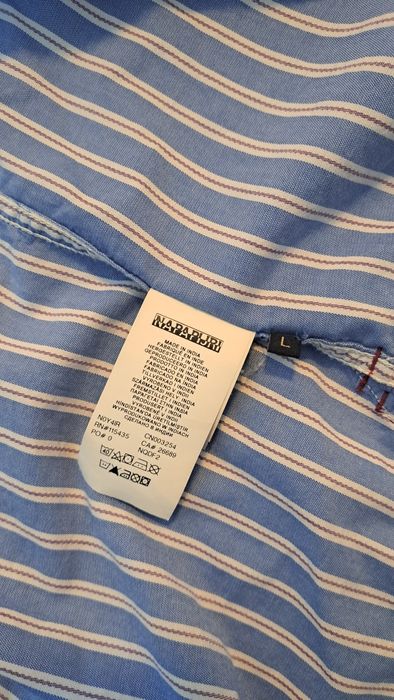 Napapijri camasa.      Abercrombie,zara,massimo dutti,barbour belstaff