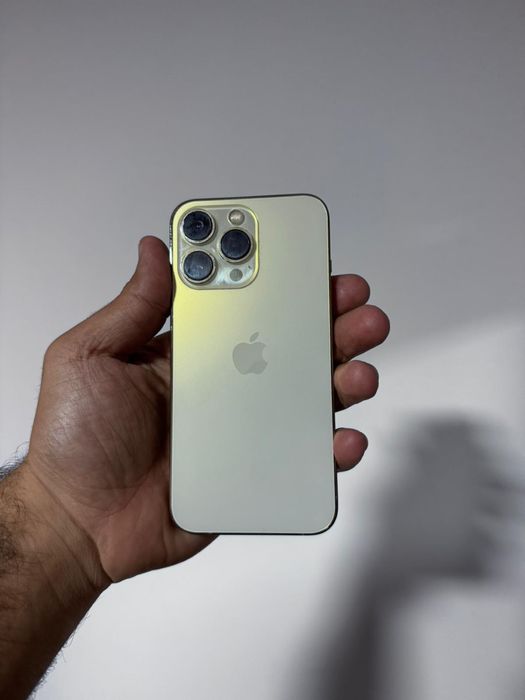 Iphone 13 pro Gold