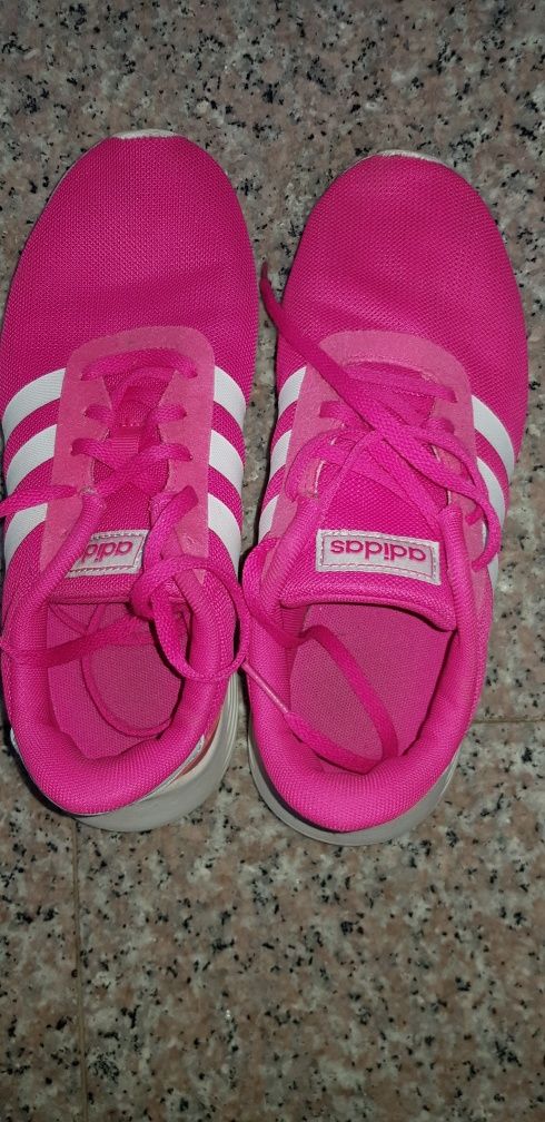 Маратонки Adidas