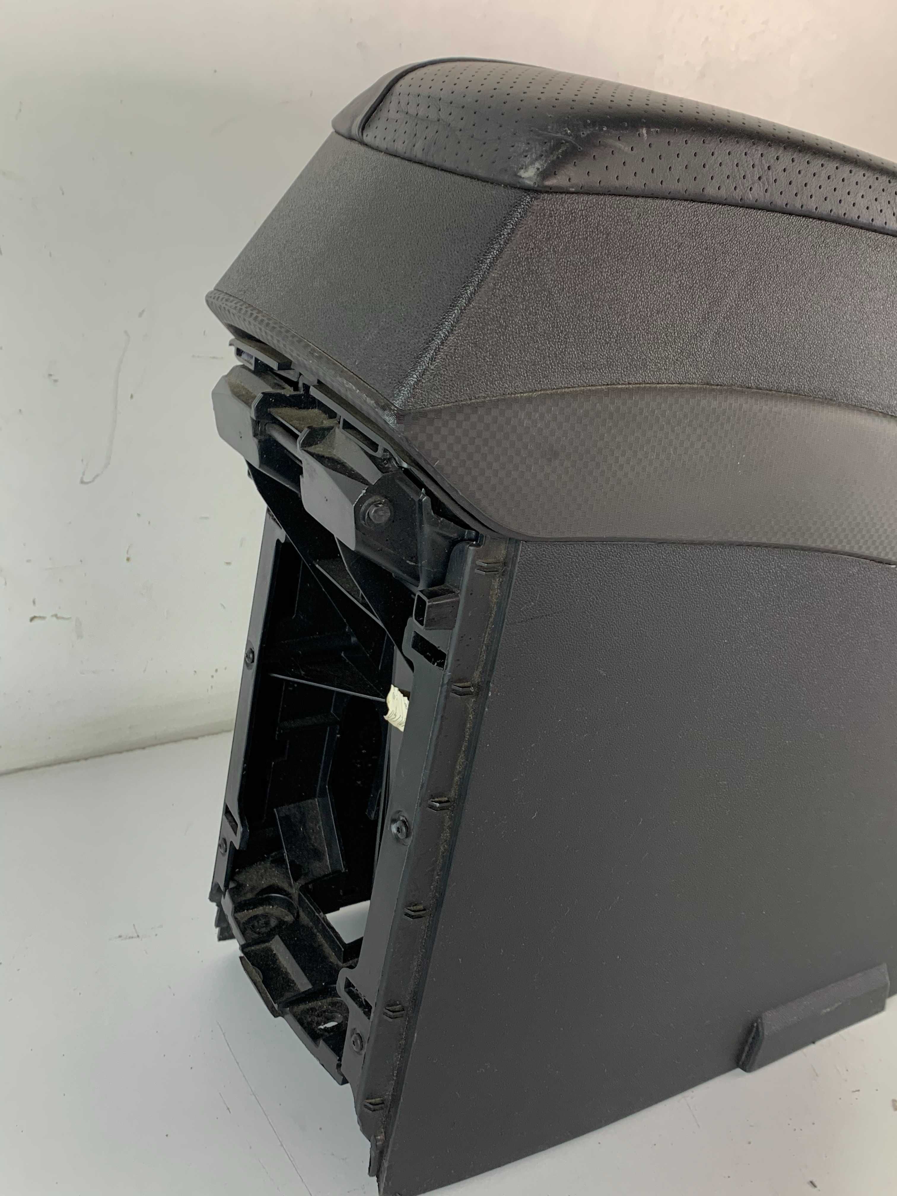 Подлакътник Сеат Алтеа Seat Altea (04-09)г.