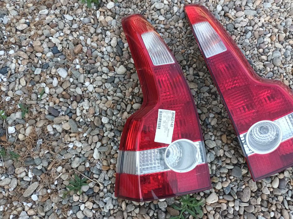 ляв и десен стоп за волво в50 VOLVO V50