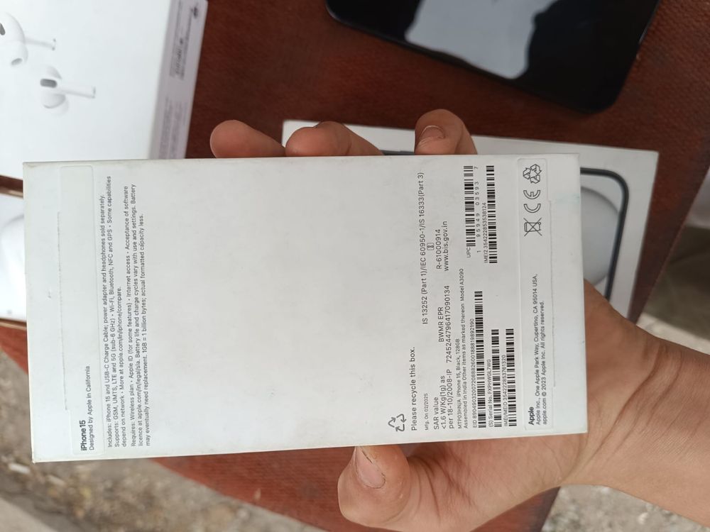 Продам айфон 15 в идеальном состоянии