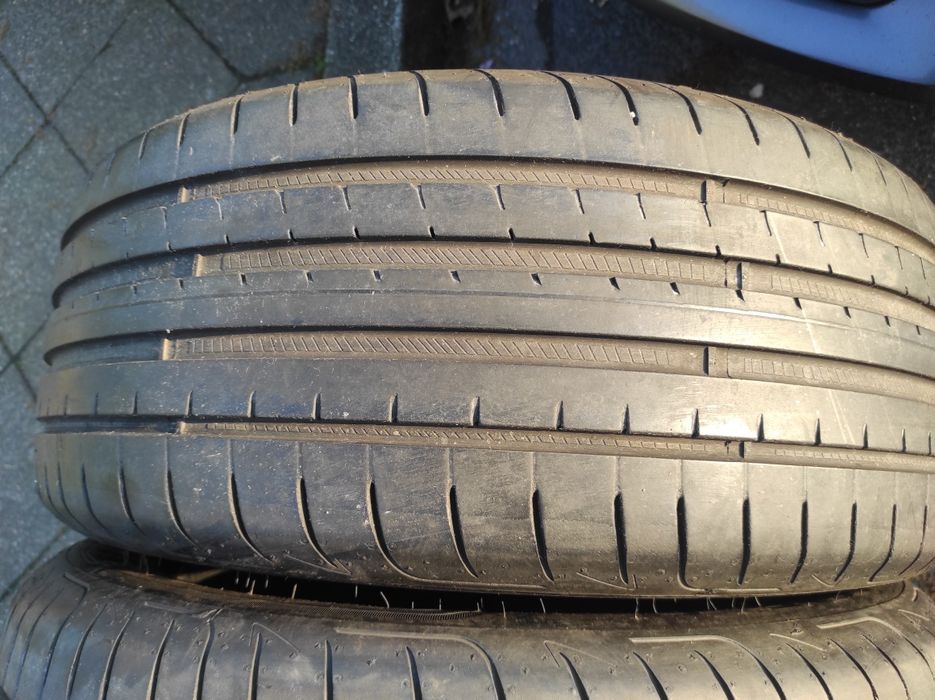 245/45/18 Goodyear