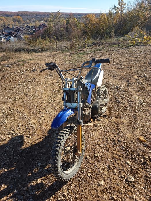 Vând/schimb cross 125cc 2000 lei negociabil