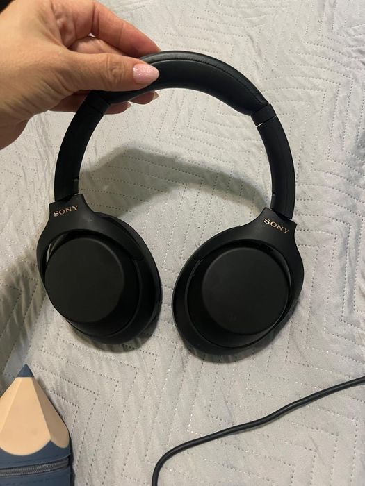 Sony wh 1000xm4, черный цвет