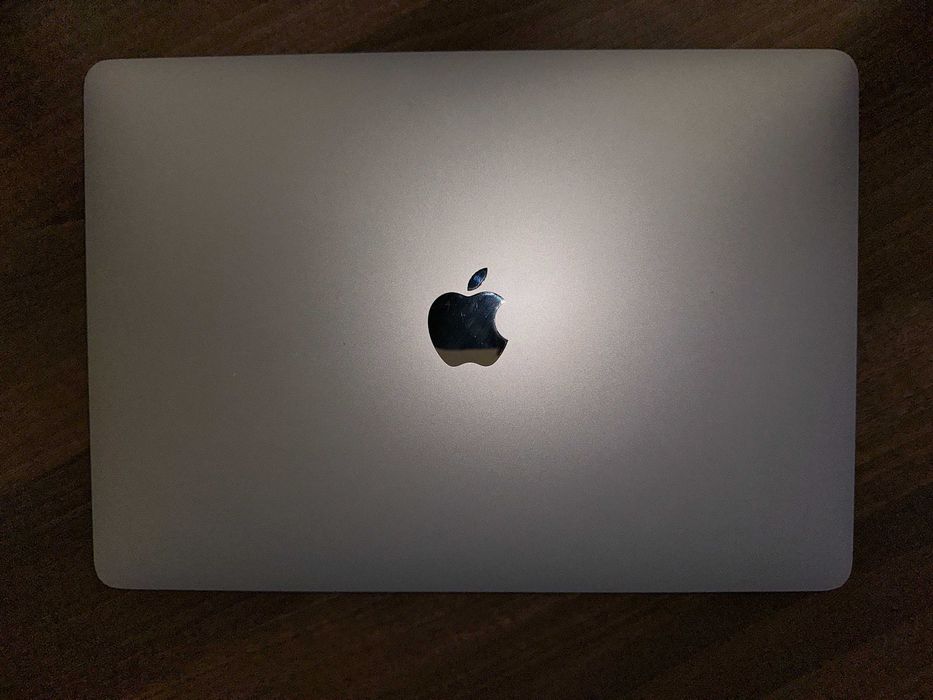 MacBook AIR M1 16GB RAM 512GB
