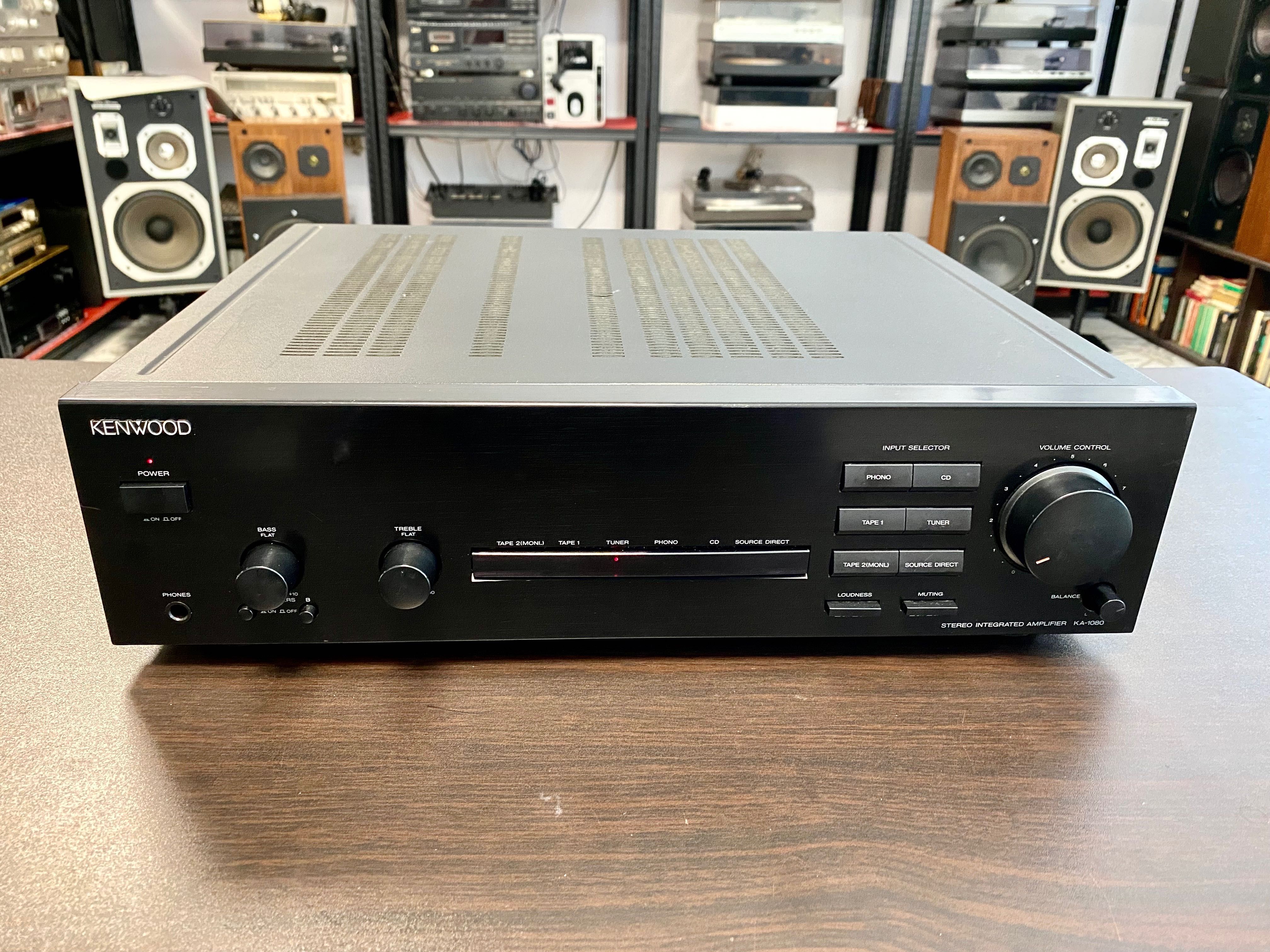 Качествен усилвател Kenwood