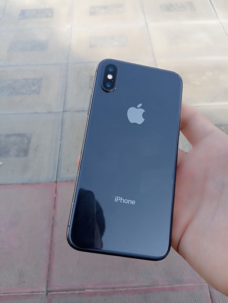 iphone x LLA holati yaxshi