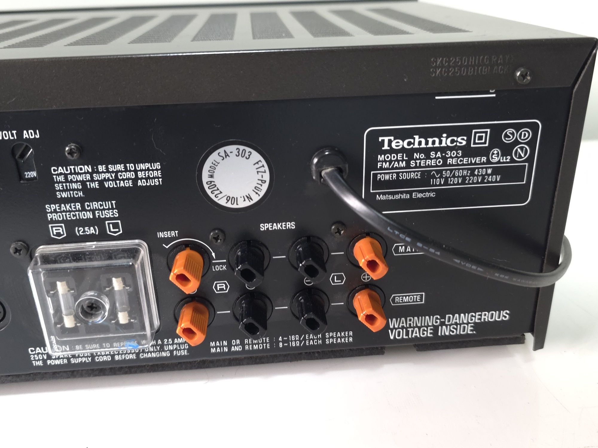 Technics SA-303 stereo receiver