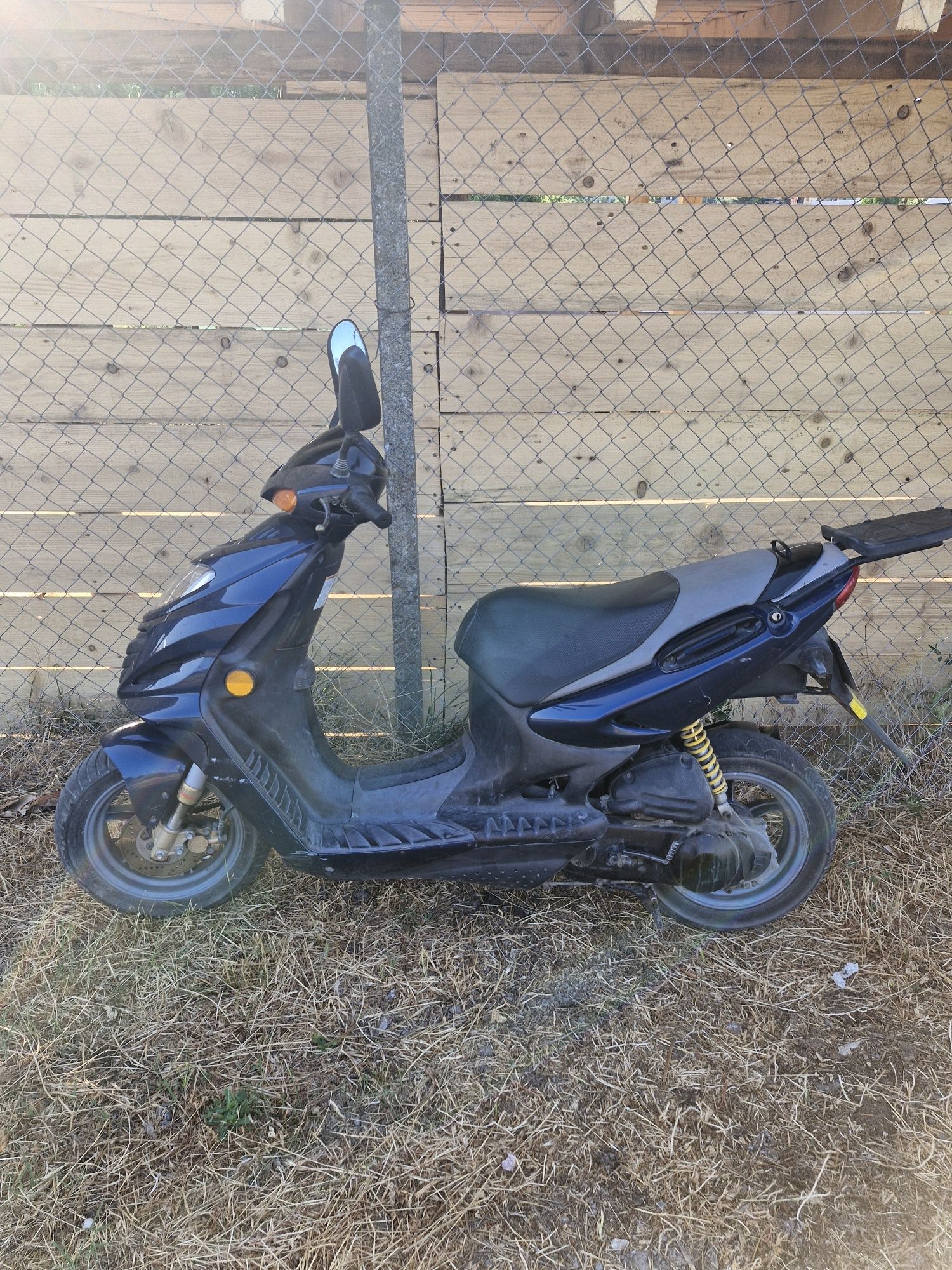 Vând suzuki katana ay 50