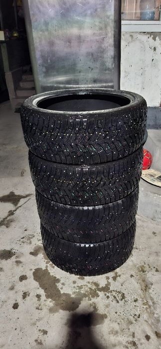 Шины 4шт 275 40 R20 Toyo Observe Ice-Freezer