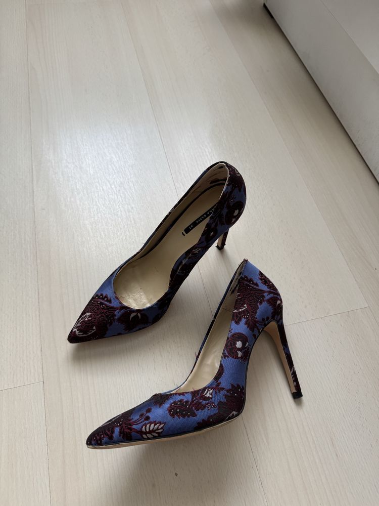 Дамски обувки ZARA