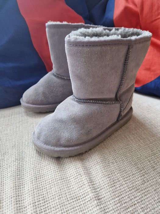 Ugg australia gri mar. 32