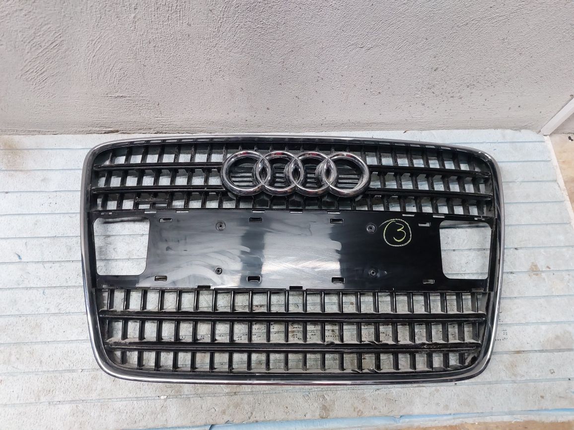 grila centrala radiator originala audi q7 4l 4lb