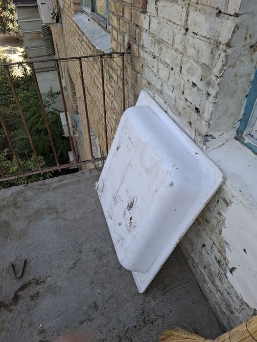 Dushavoy vanna sotiladi