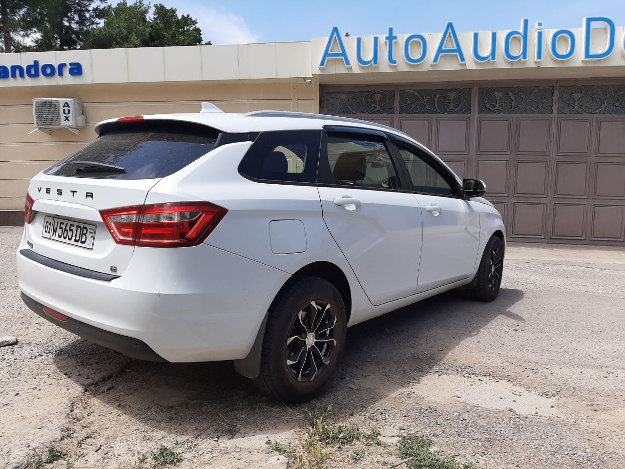 Бампер задний Lada vesta седан- sw