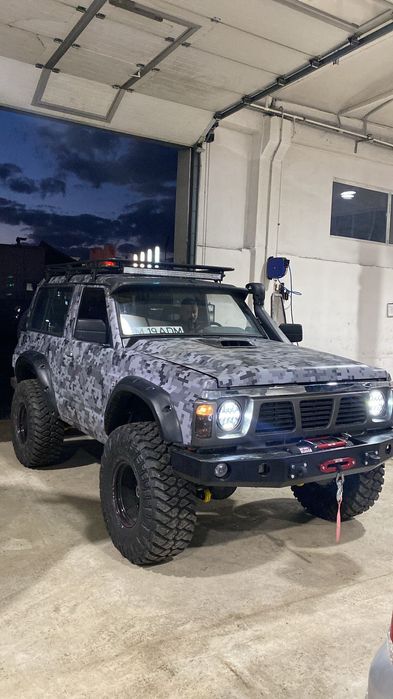 PATROL Y60 autoutilitara