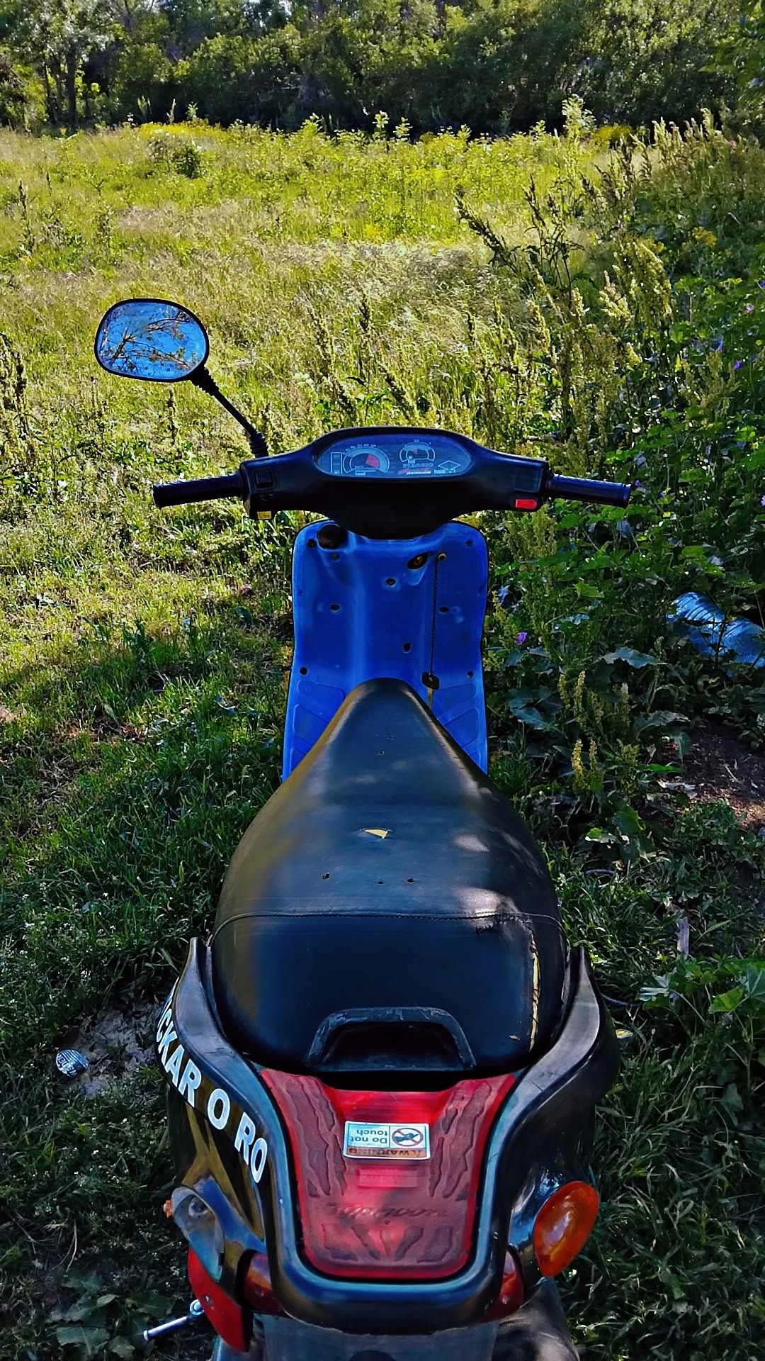 Vând scuter piaggio