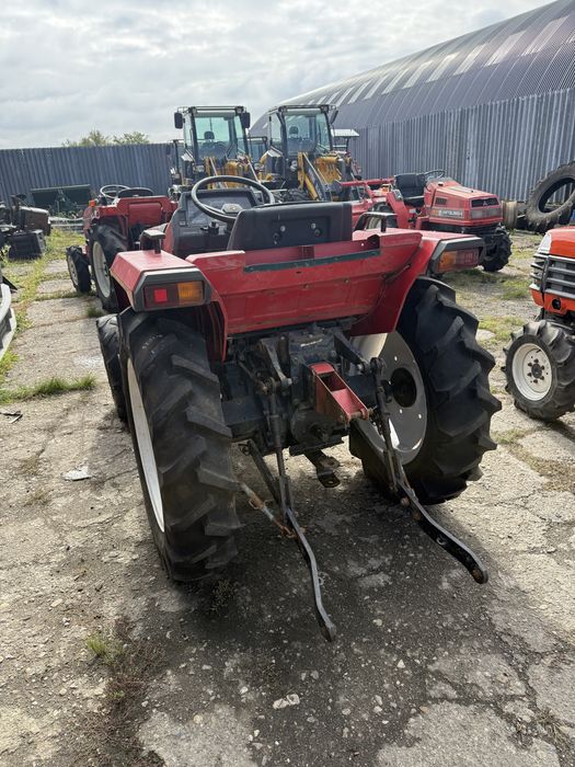 Tractor Mitsubishi MT23