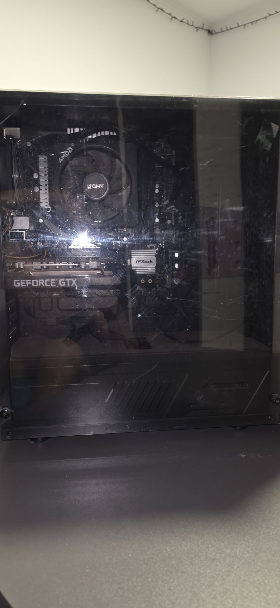 Компютър/PC настолен компютър AMD Ryzen 7 2700X