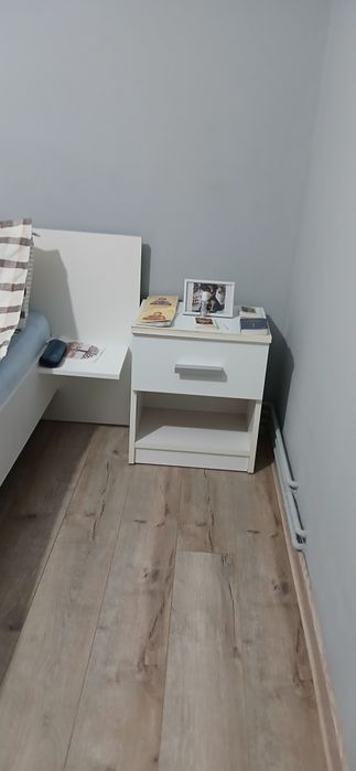 Vindem mobila dormitor utilizată!