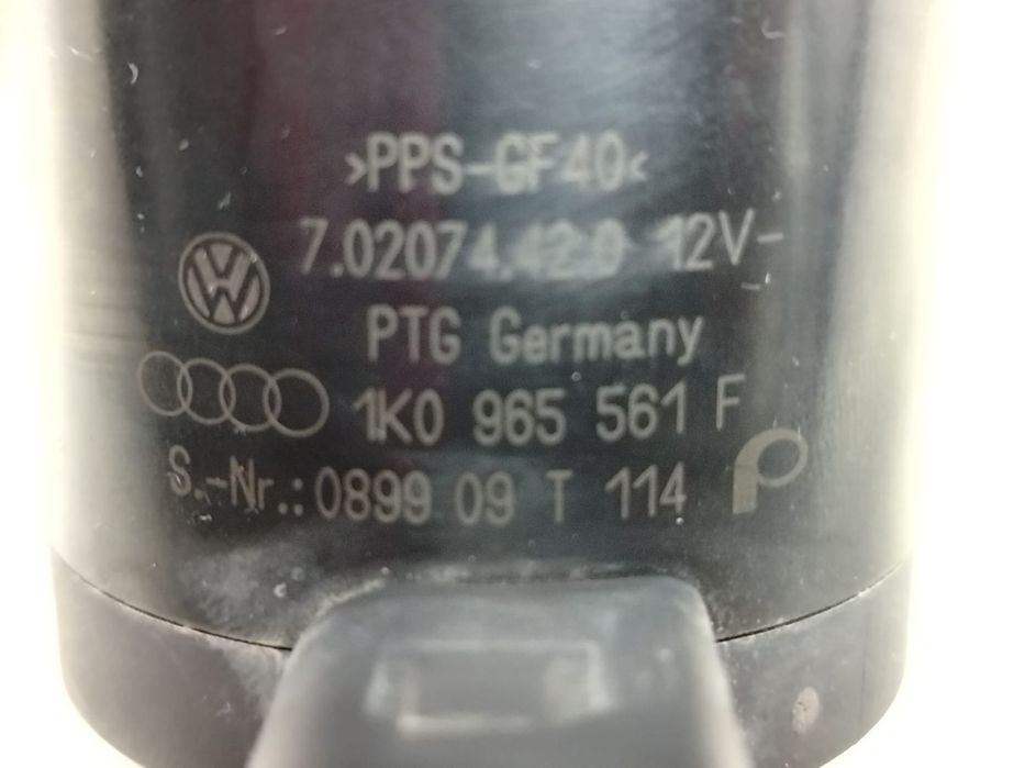 Pompa apa auxiliara 1k0965561f Volkswagen VW Tiguan 1 5N [2007 - 2011