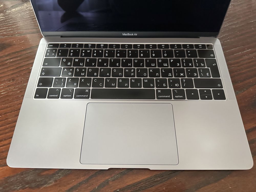 MacBook Air 2019 retina
