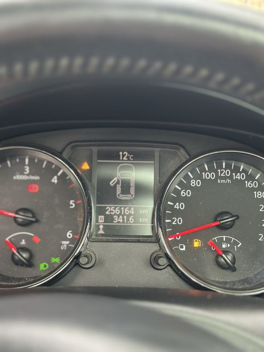 Vând Nissan Qashqai