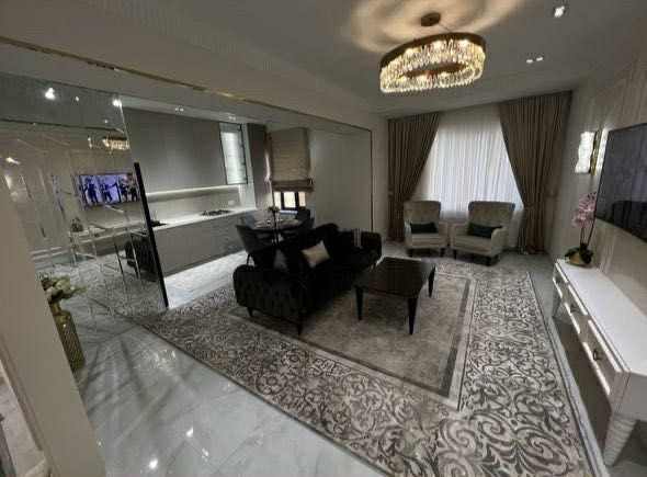 Сдаётся уютная и просторная 3-комнатная квартира со всеми удобствами!