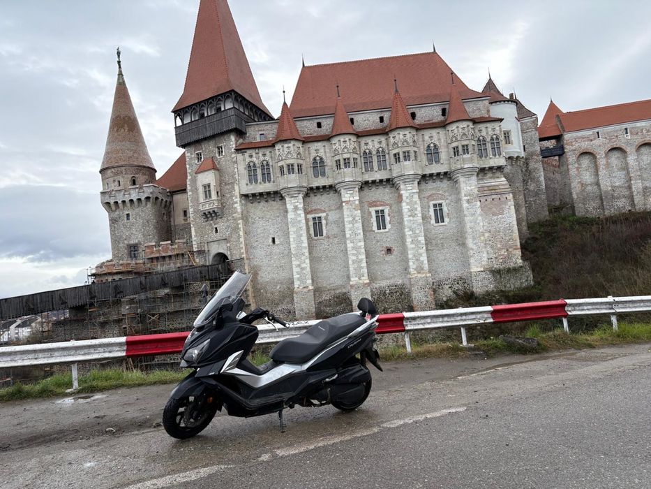 Maxi Scuter Sym Cruisym 125