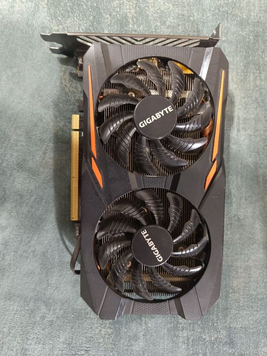 Продам RX 560 4GB