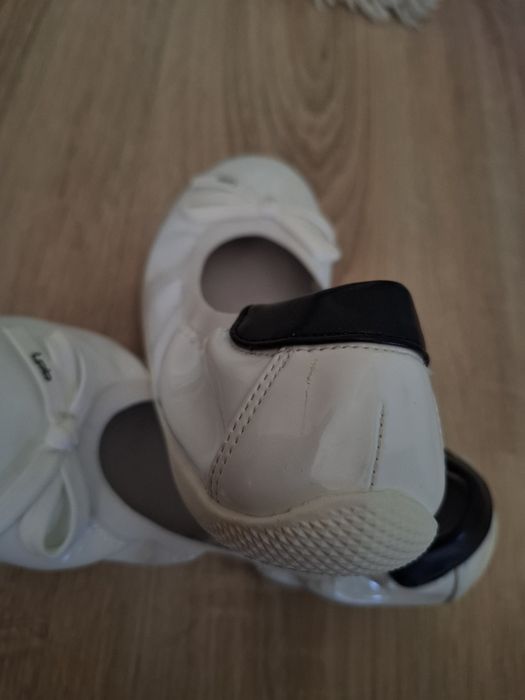 Дамски обувки - балерини