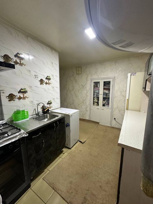 Луначарский 3 ком дом продаётся (возле дароги)