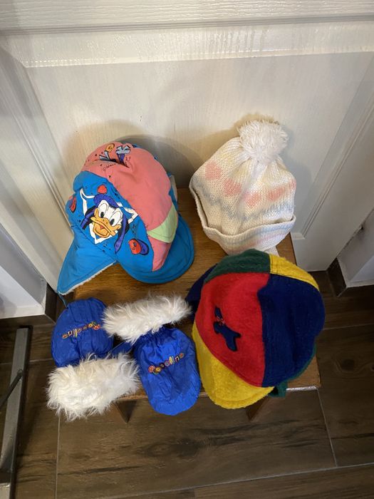 Salopetă copii iarnă , căciulițe , încălțăminte