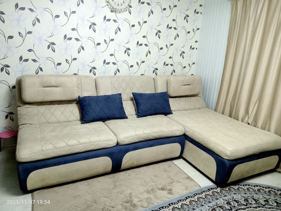 Продам срочно диван