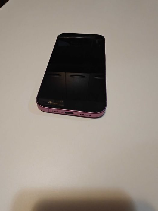 iPhone 16, розов, 128GB, батерия 100%, гаранция до 24.05.2026