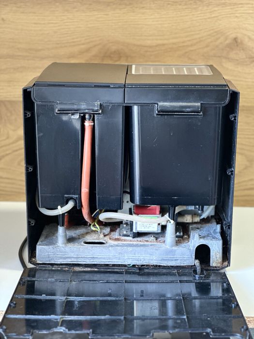 Espresor Manual Cafetiera KRUPS XP2000 Pentru Piese Defect