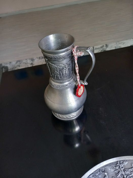 Vand Cana si  Farfurie decorativa din ZINN