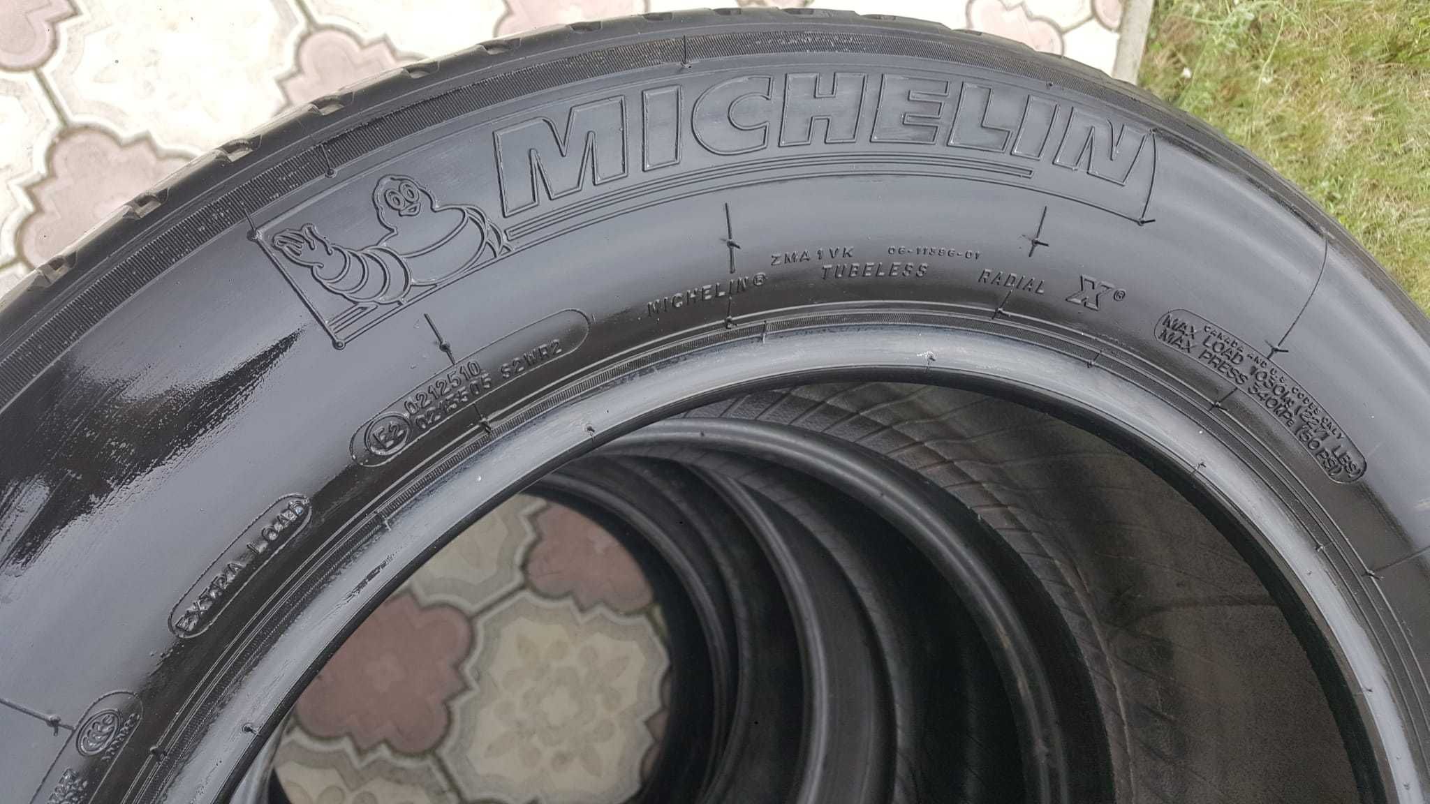 Vând 4 cauciucuri de vară 255 55 R18 Michelin