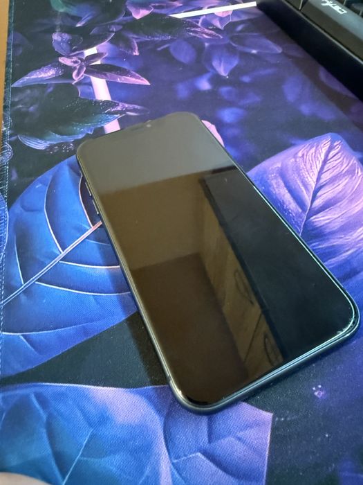 Iphone 11 128g телефона няма никакви забележки