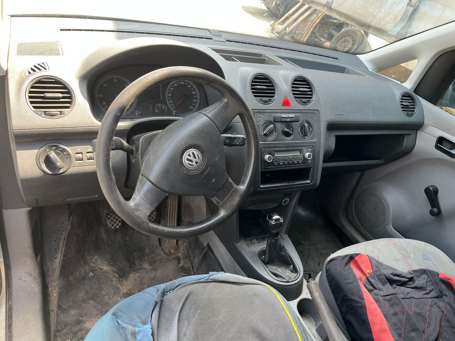 Arc spate Volkswagen Caddy 2010