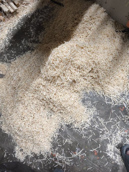 Продавам сух талаш