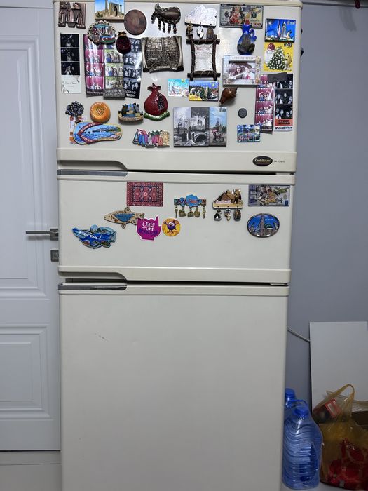 Продам холодильник