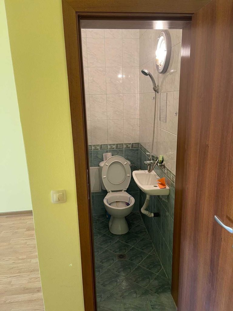 Дава се под наем Офис в Русе, Център - 40 кв.м за 188.7 € - Снимка #4