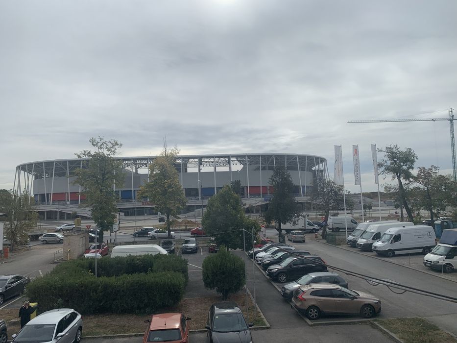 Camere de inchiriat cu baie si bucatarie. M