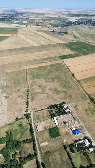 Срочьно продам арендованную землю 2.4 га за хорошие деньги !