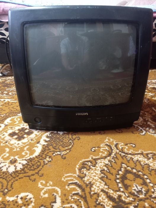 Продам телевизор