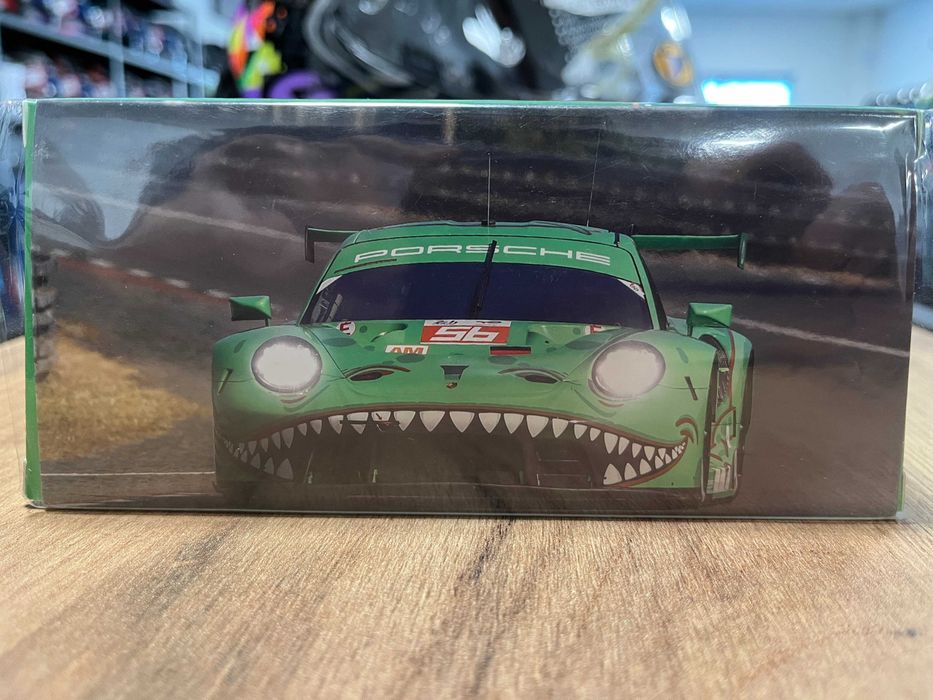 IXO Models Porsche Carrera 911 GT3 R колекция модел мащаб 1:43 Нови